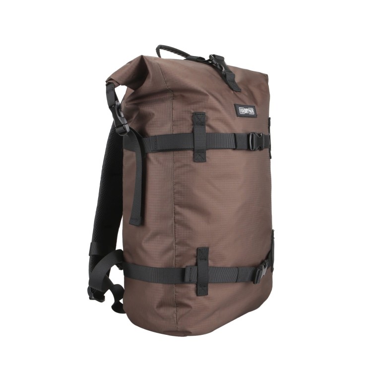 plecak-sherpa-20l-brown-bok.jpeg
