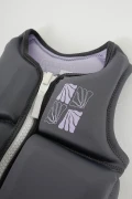 25043-action-02-jetpilot-x1-girls-eco-vest.jpg.webp