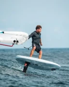 Starboard-FOILBOARD-Take-off-2 (1).webp