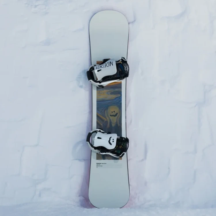 deska-snowboardowa-meska-nidecker-2027-tape-deck-white-black (33).webp