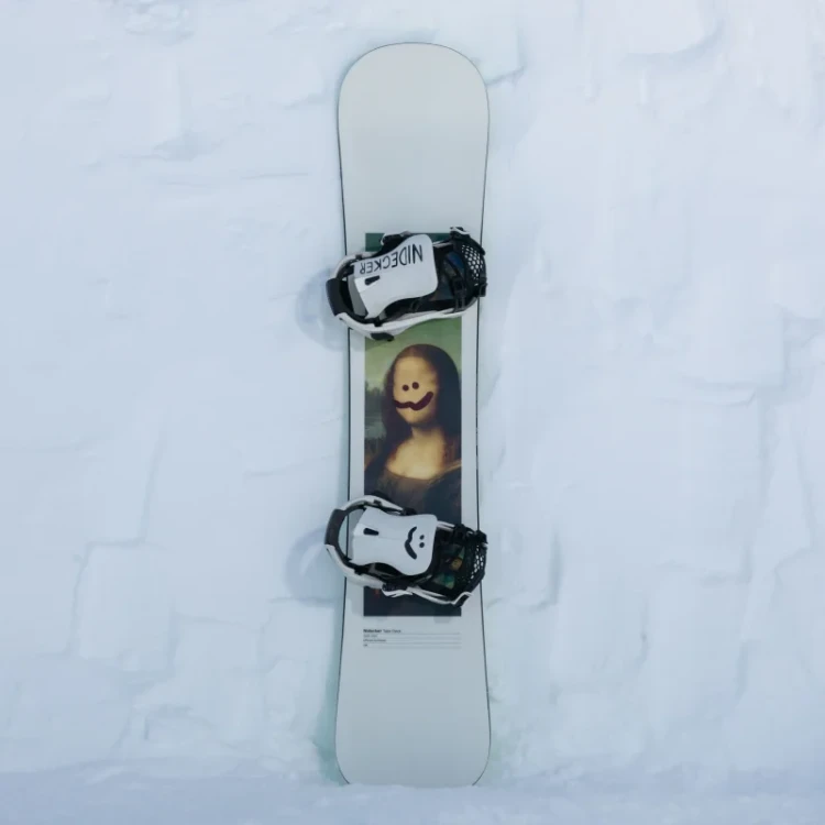 deska-snowboardowa-meska-nidecker-2027-tape-deck-white-black (26).webp