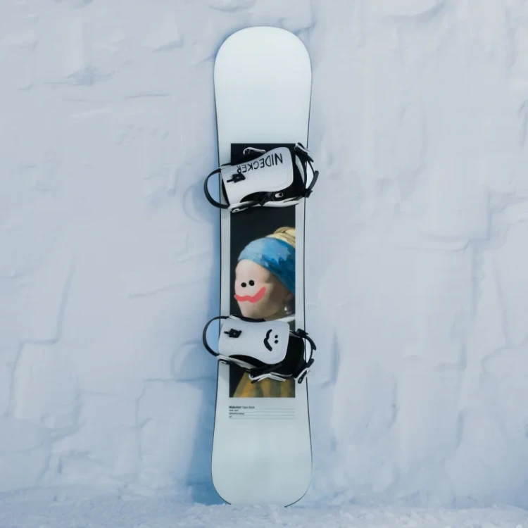 deska-snowboardowa-meska-nidecker-2027-tape-deck-white-black (6).webp