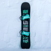 deska-snowboardowa-damska-nidecker-2027-cheat-code-women-black-blue-white (4).jpg