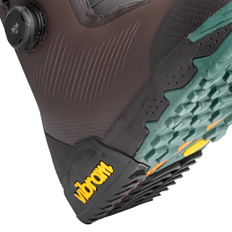 buty-snowboardowe-meskie-nidecker-2027-kita-men-ejack-brown (4).jpg